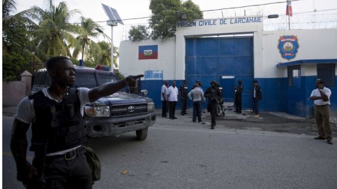 More than 170 inmates break out of Haiti jail